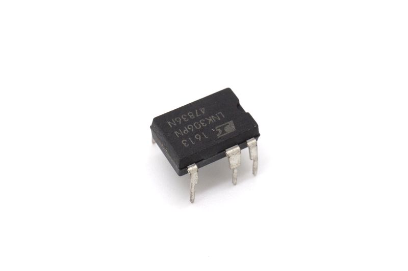 картинка LNK306PN | ВсеКомпоненты.ру